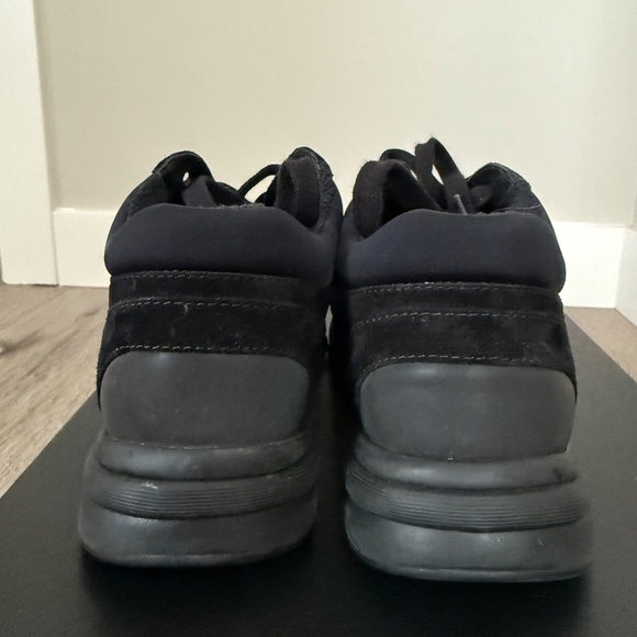 Chanel sneakers - Picture 3 of 5